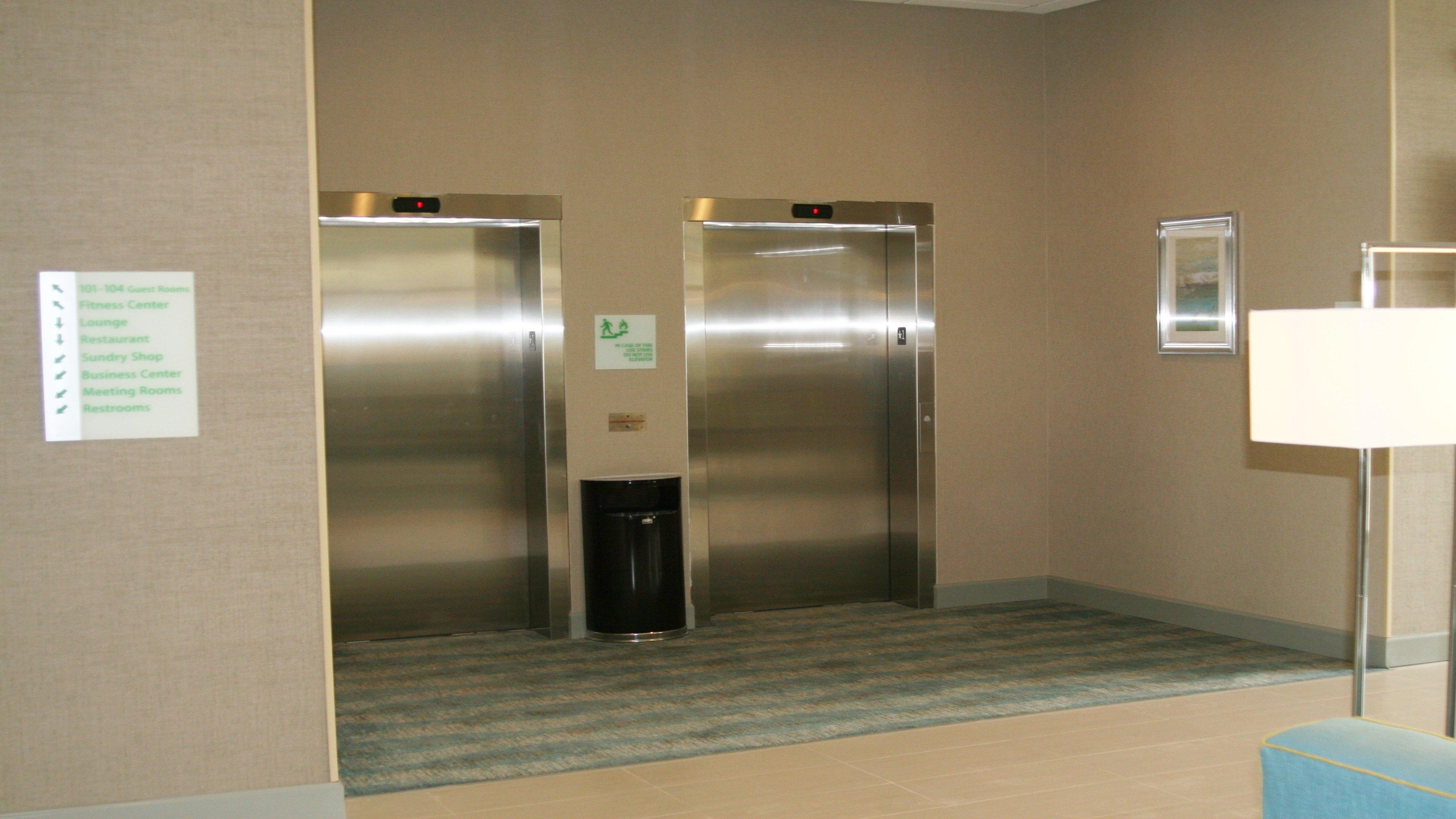 Holiday Inn Guin By Ihg Twin Экстерьер фото