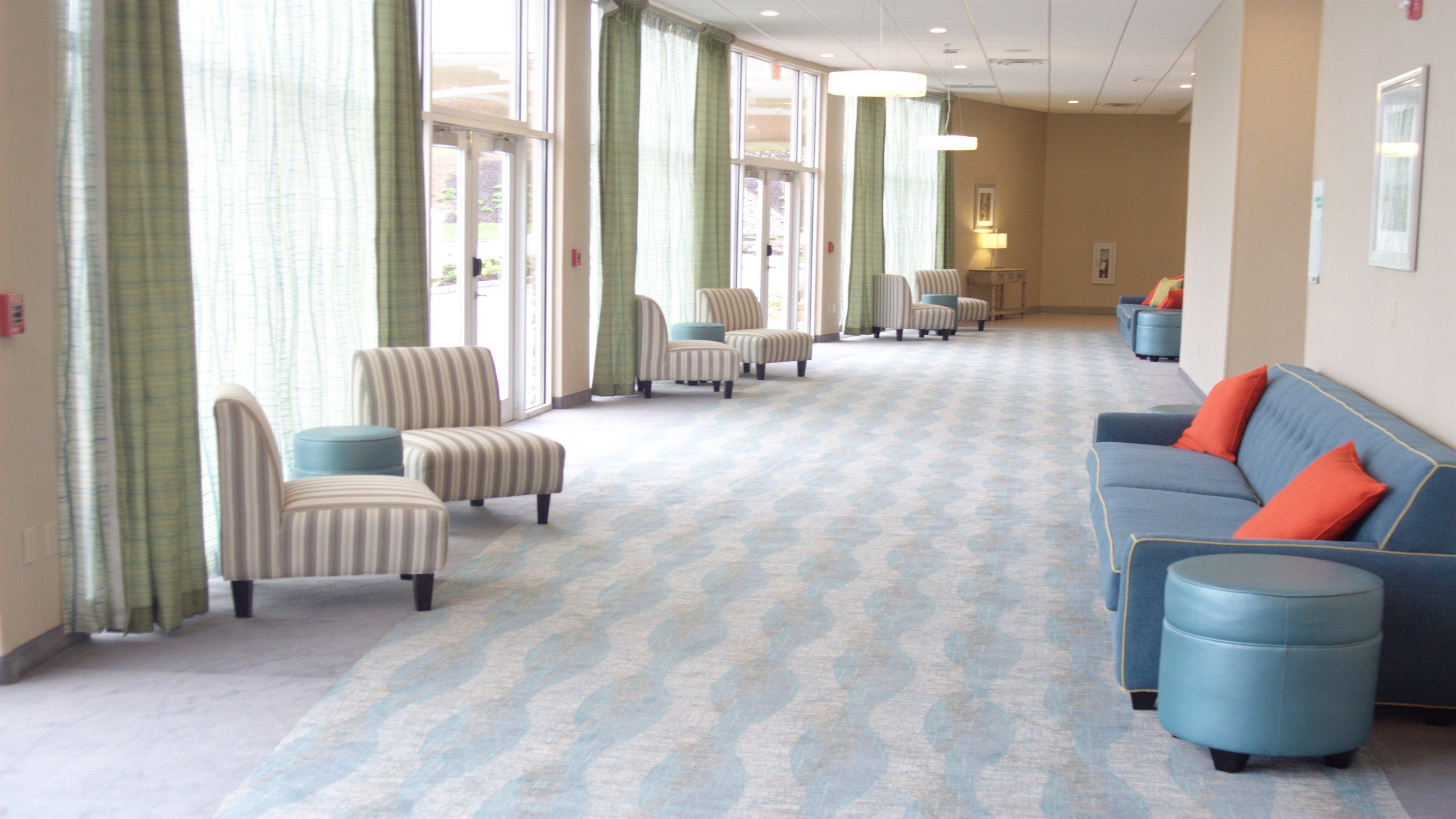 Holiday Inn Guin By Ihg Twin Экстерьер фото